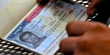 Gobierno de EEUU suspendió todas las visas americanas que se presenten de esta forma