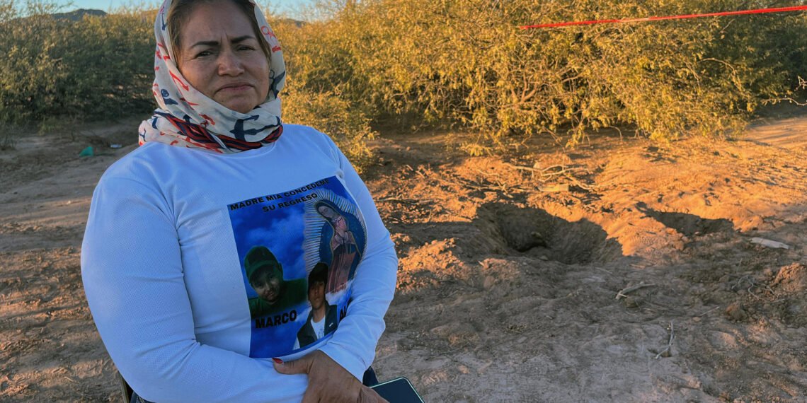 Desgarrador: Madre encontró los restos de su hijo desaparecido desde 2019 en México (VIDEO)