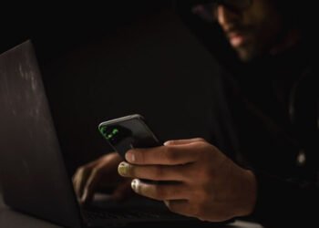 El CICPC recomienda a los padres supervisar a sus hijos en videojuegos en línea ante posibles riesgos