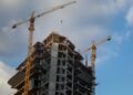 Gobierno prevé usar fondos de Venezuela en el FMI para culminar proyectos habitacionales