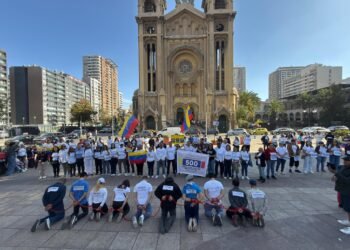 Venezolanos exigieron en varios países de Latinoamérica la libertad de los presos políticos (IMÁGENES)