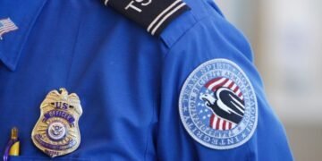 La TSA cambió controles en aeropuertos de EEUU: tres novedades que transforman el paso por seguridad